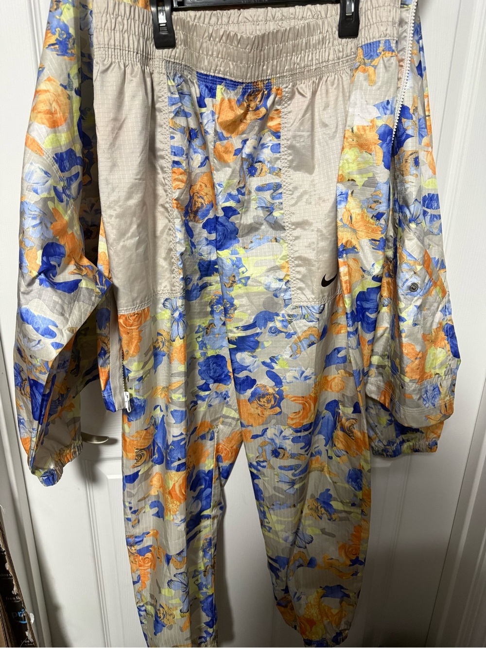 Nike Floral Track Jacket & Joggers - Blue, Orange, White - Picture 4 of 8